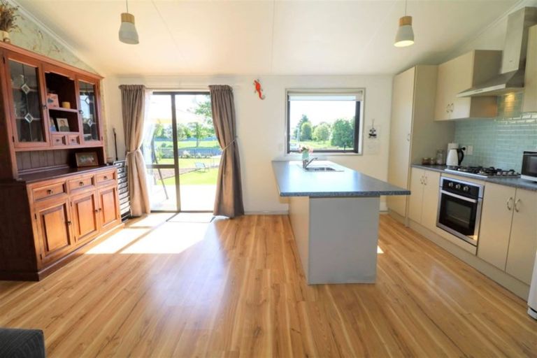 Photo of property in 7 Bristol Street, Pareora, 7912