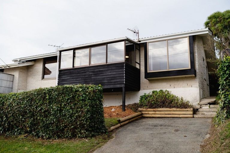 Photo of property in 9b Jane Street, Macandrew Bay, Dunedin, 9014