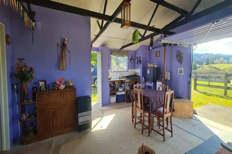 Photo of property in 75 Taranui Road, Ohura, 3926