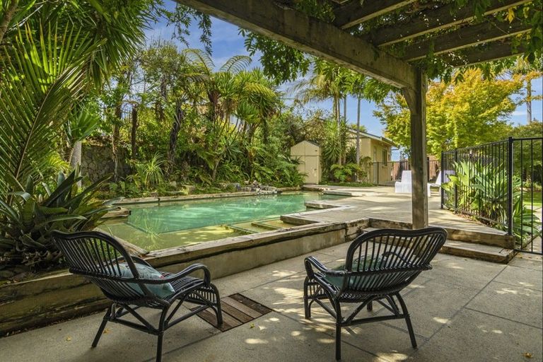 Photo of property in 43 Rewarewa Place, Matua, Tauranga, 3110