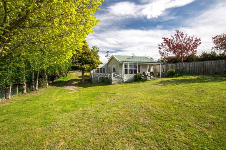 Photo of property in 66 Lakeview Terrace, Lake Hawea, Wanaka, 9382