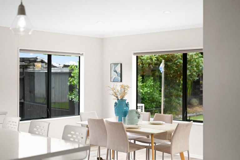 Photo of property in 20 Farringdon Avenue, Rototuna North, Hamilton, 3210