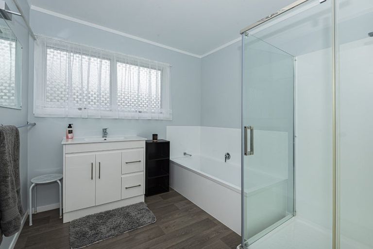 Photo of property in 19 West View Crescent, Onerahi, Whangarei, 0110