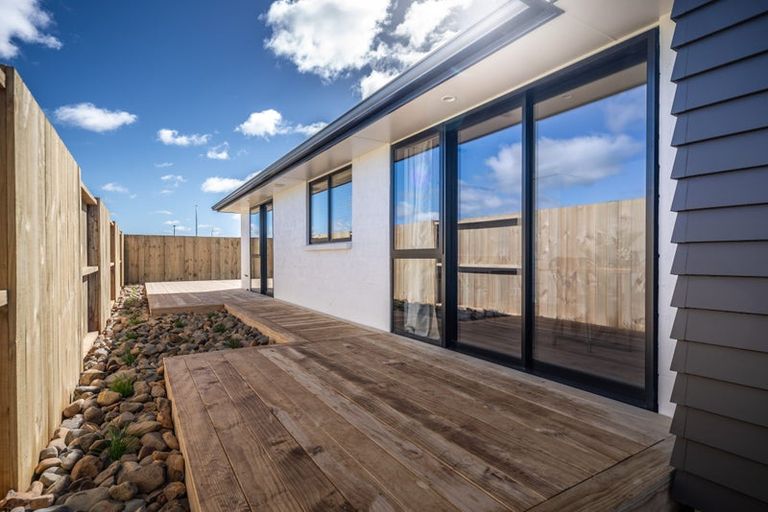 Photo of property in 9 One Haruru Street, Cambridge, 3493