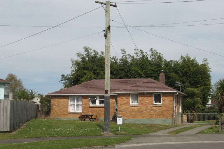 Photo of property in 6 Irene Place, Fordlands, Rotorua, 3015