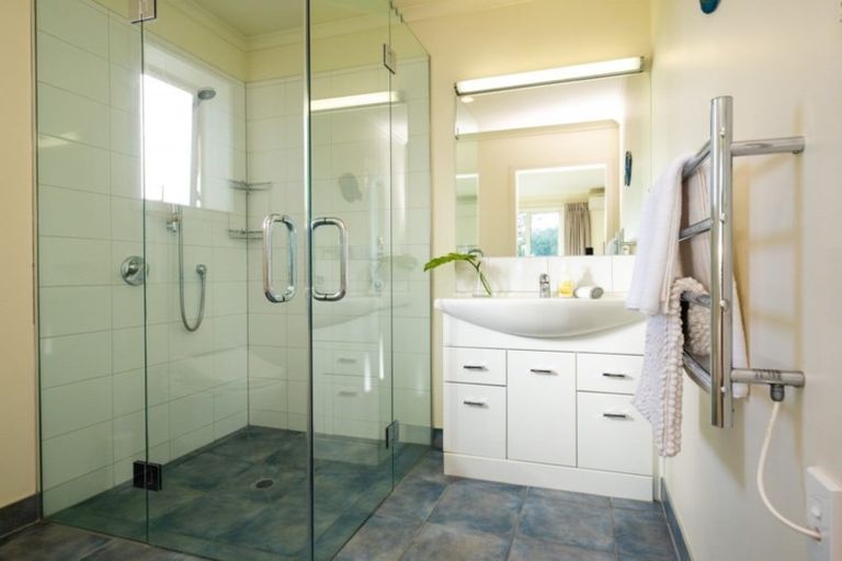 Photo of property in 16 Ferguson Avenue, Westshore, Napier, 4110