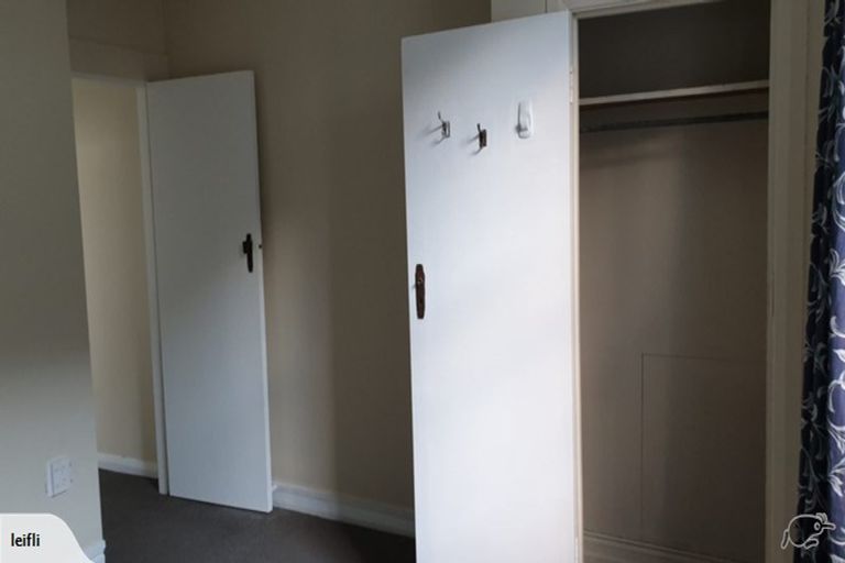 Photo of property in 76 Tinakori Road, Thorndon, Wellington, 6011