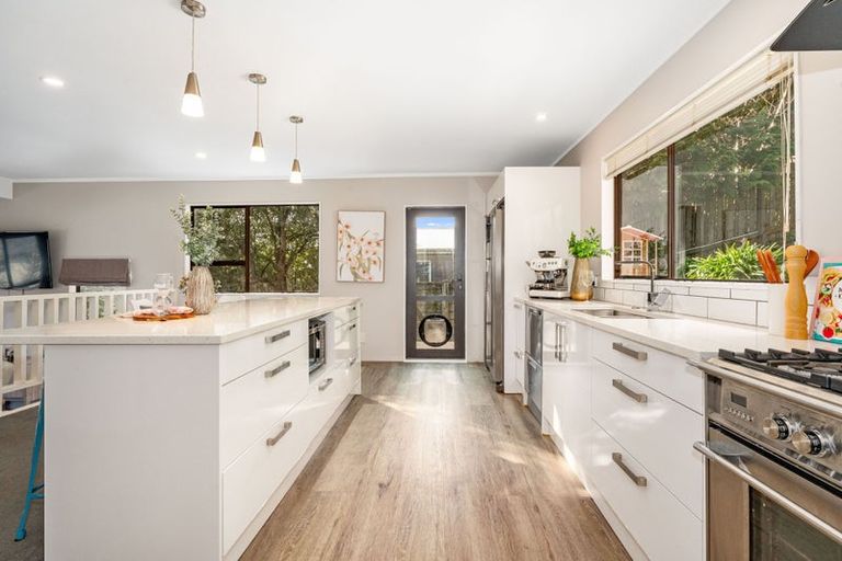 Photo of property in 99 Leeward Drive, Whitby, Porirua, 5024