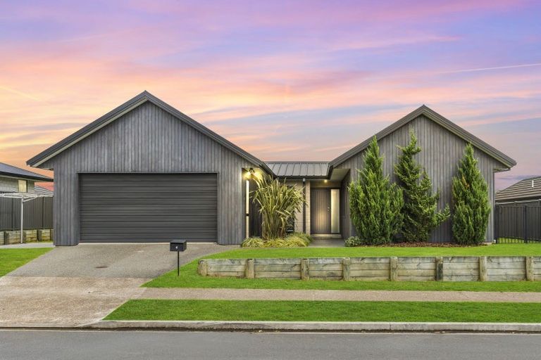 Photo of property in 4 Waghorn Street, Pyes Pa, Tauranga, 3112