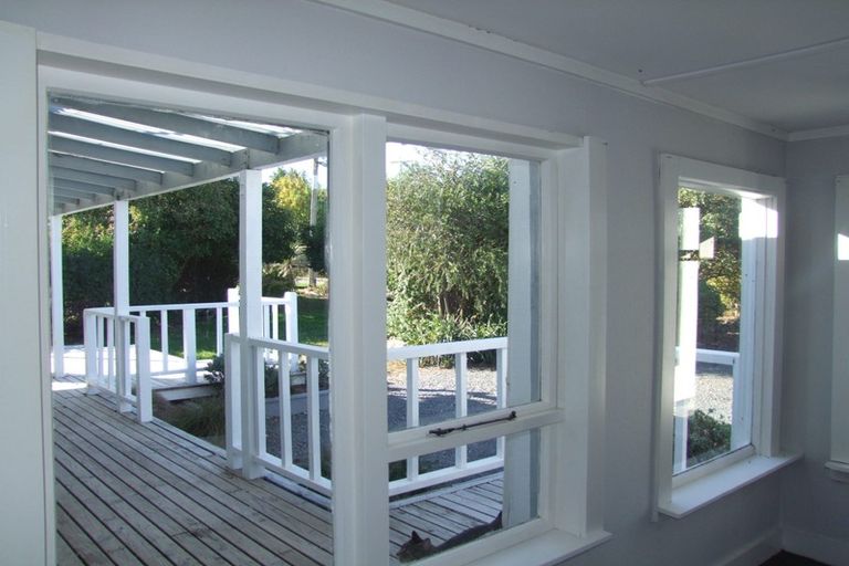 Photo of property in 24 Leman Street, Milton, 9220