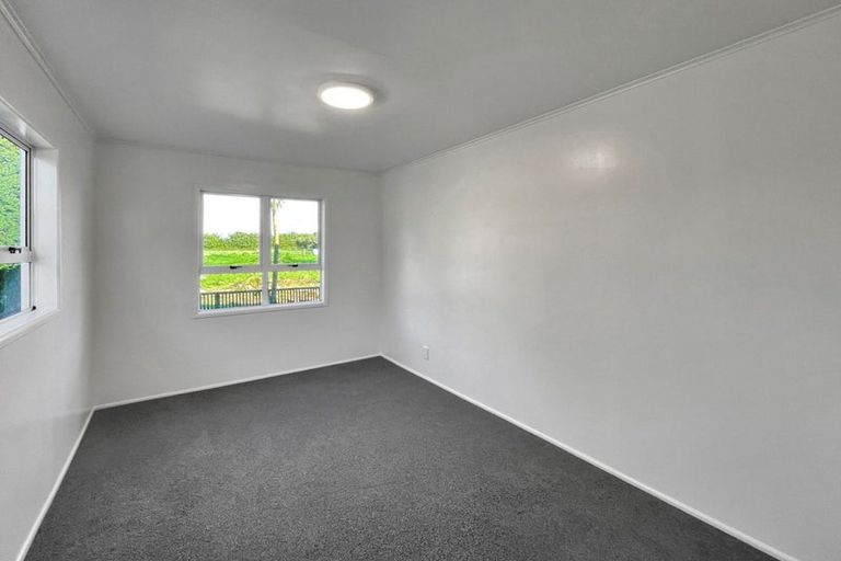 Photo of property in 67 Brown Road, Brixton, Waitara, 4382