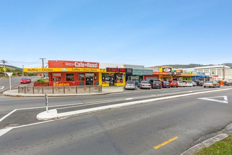 Photo of property in 49a Mungavin Avenue, Ranui, Porirua, 5024