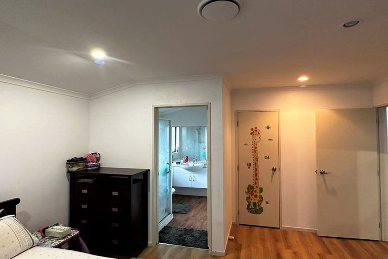 Photo of property in 56 Aspiring Avenue, Flat Bush, Auckland, 2019