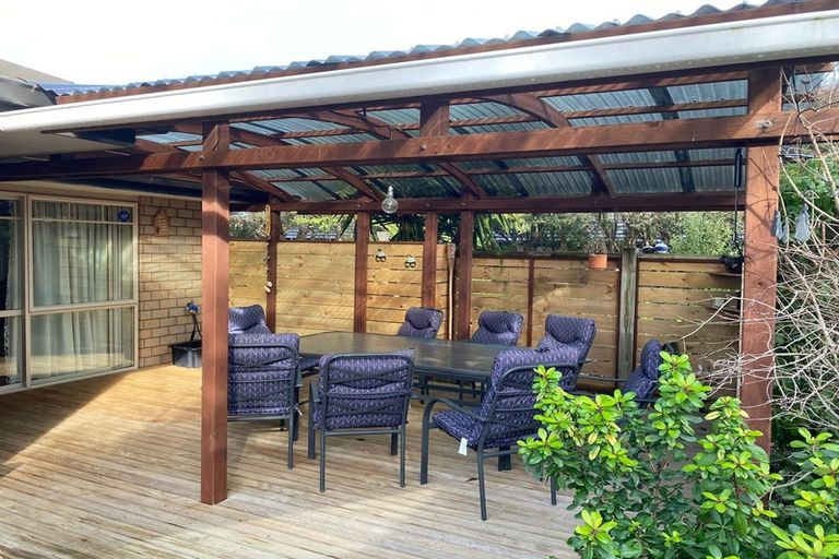 Photo of property in 9 Fytfield Place, Paraparaumu, 5032