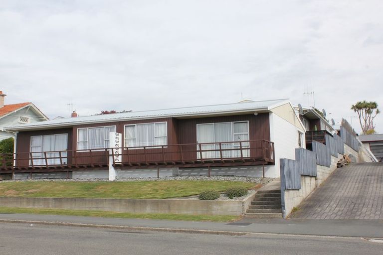 Photo of property in 24 Ure Street, South Hill, Oamaru, 9400