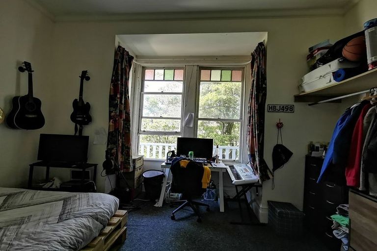 Photo of property in 47 Aurora Terrace, Kelburn, Wellington, 6012