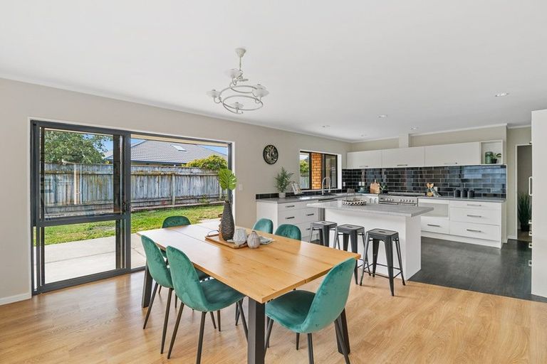 Photo of property in 9 Jeannie Way, Waikanae Beach, Waikanae, 5036