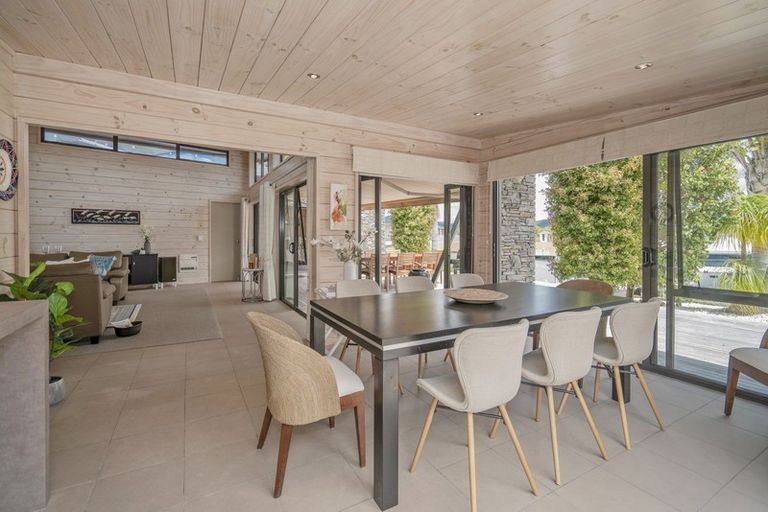 Photo of property in 115 Motu Hei, Pauanui, Hikuai, 3579