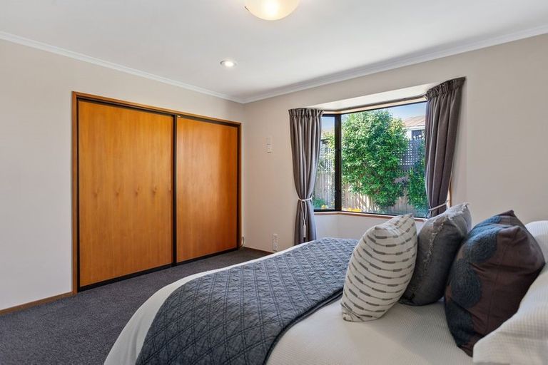 Photo of property in 93 Waratah Street, Avondale, Christchurch, 8061