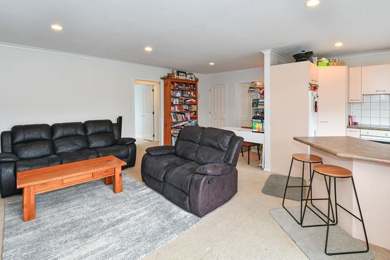 Photo of property in 3/45 West Street, Pukekohe, 2120