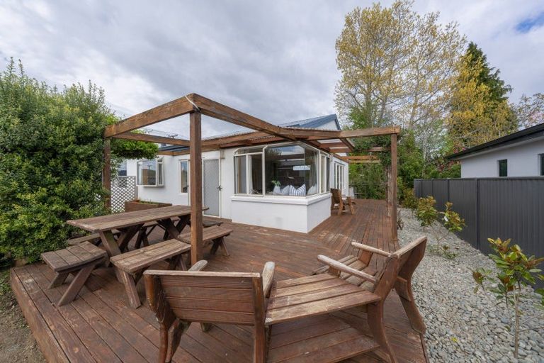 Photo of property in 27b Mckerrow Street, Te Anau, 9600