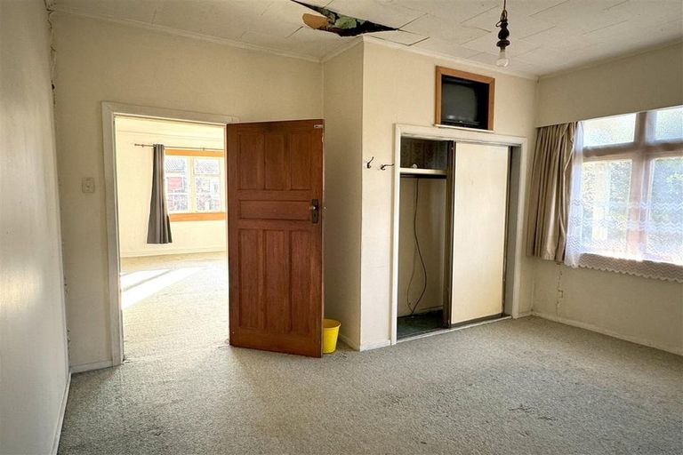 Photo of property in 19 Inverness Street, Dunollie, Runanga, 7803