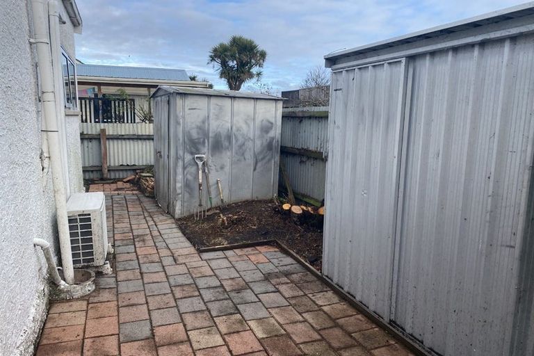 Photo of property in 20 Royal Crescent, Saint Kilda, Dunedin, 9012