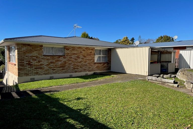 Photo of property in 16 Carlton Terrace, Westown, New Plymouth, 4310