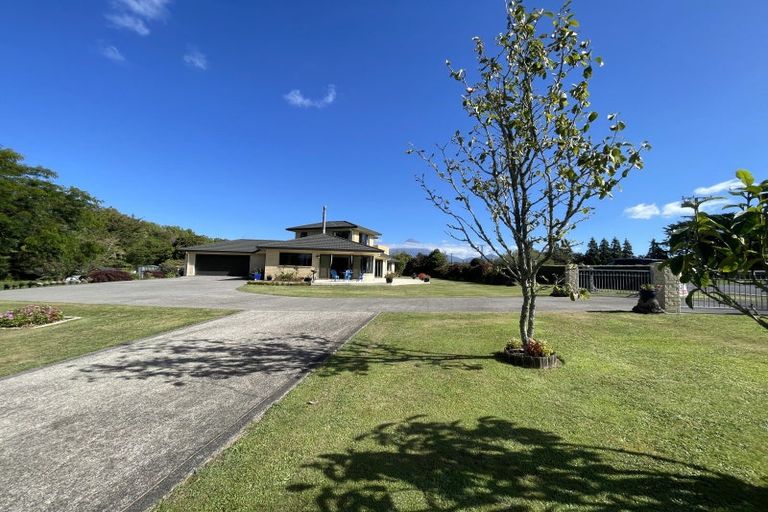 Photo of property in 49 Lepper Road, Inglewood, 4386