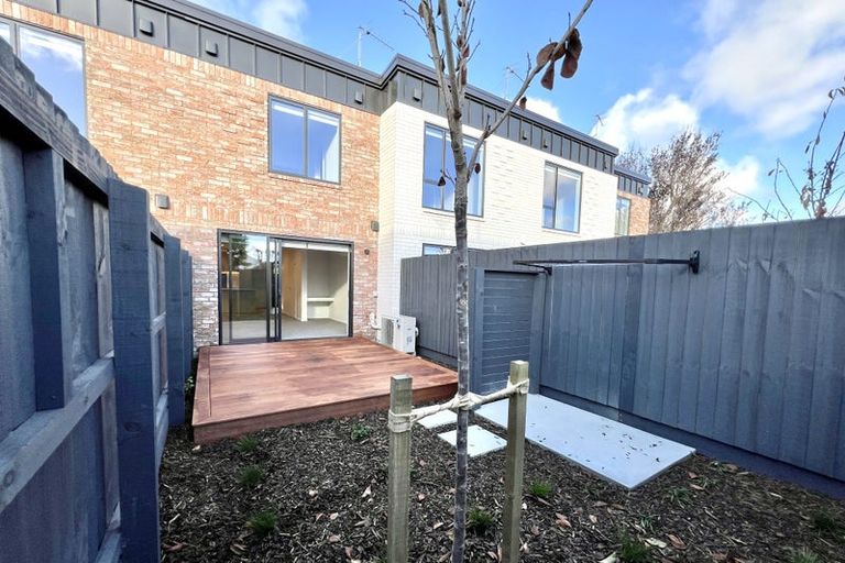 Photo of property in 5/60 Derby Street, St Albans, Christchurch, 8014