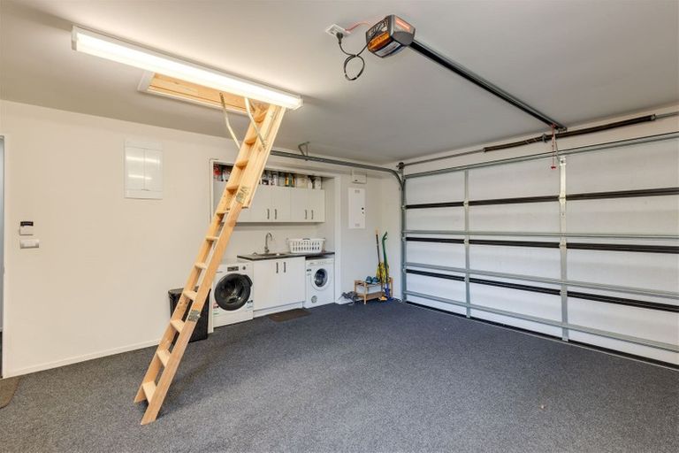 Photo of property in 11 Catkins Lane, Mairehau, Christchurch, 8052