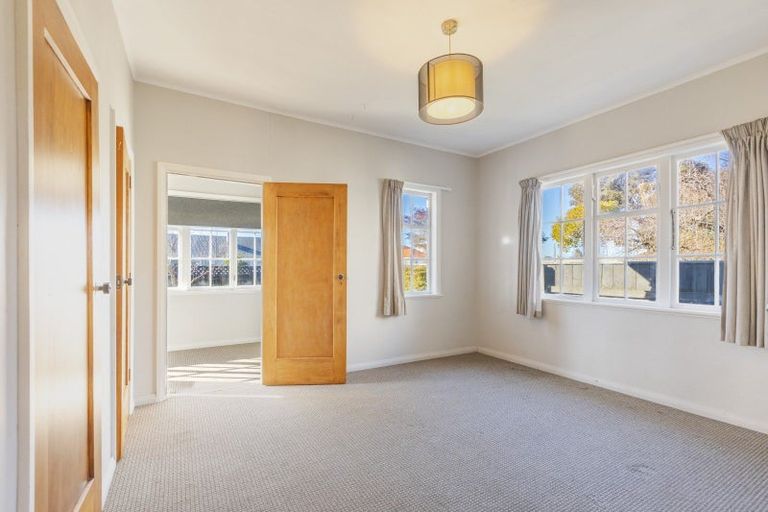 Photo of property in 37 Nuffield Avenue, Marewa, Napier, 4110