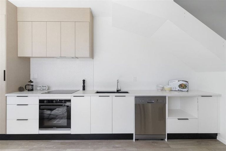 Photo of property in 40e Kenderdine Road, Papatoetoe, Auckland, 2025