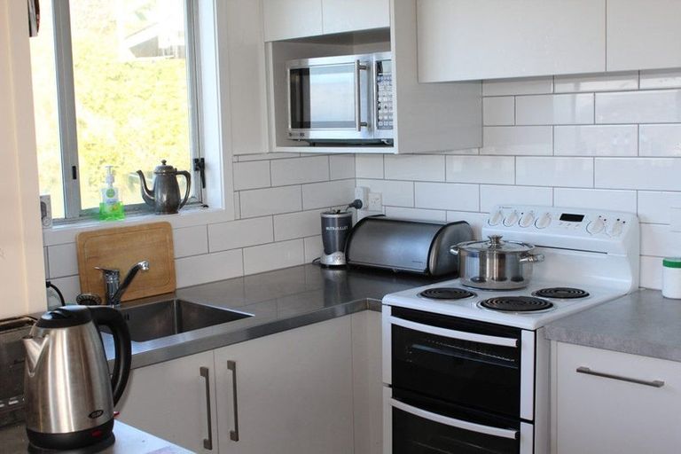 Photo of property in 67 Easther Crescent, Kew, Dunedin, 9012