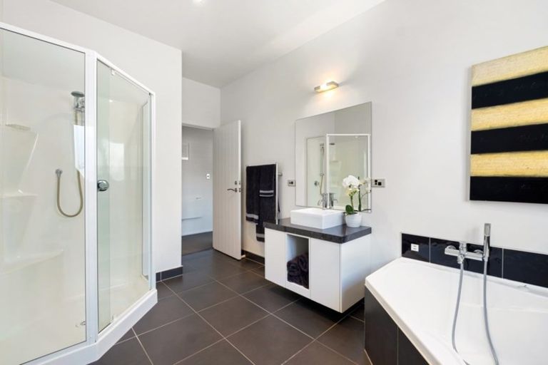 Photo of property in 9 Quartz Lane, Mount Pisa, Cromwell, 9383