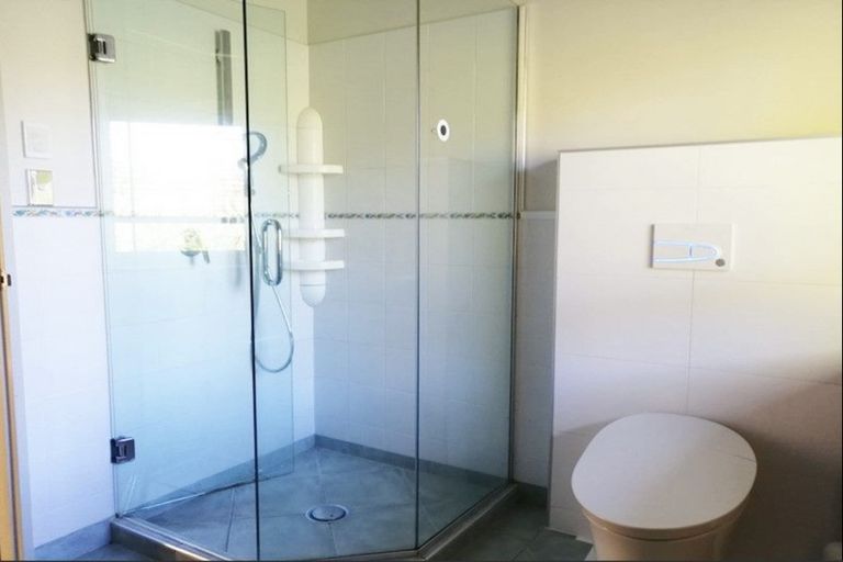 Photo of property in 240 Beach Road, Campbells Bay, Auckland, 0630