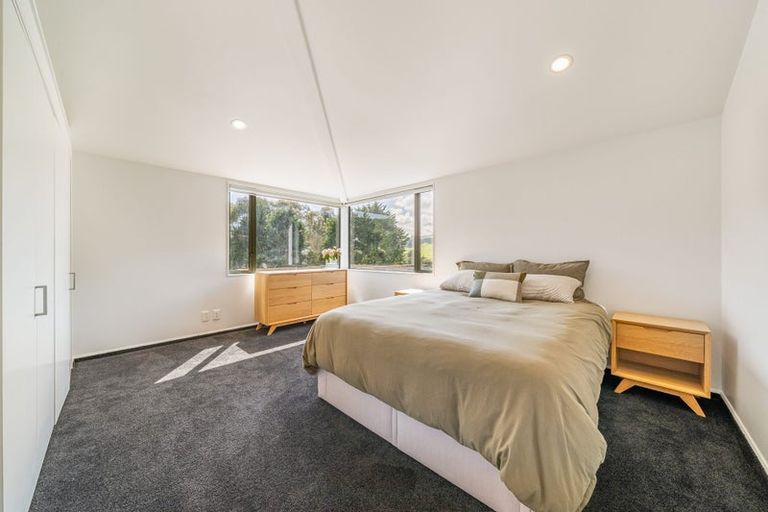 Photo of property in 20 Coroglen Rise, Pukerua Bay, 5026