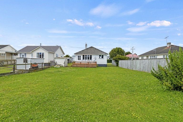 Photo of property in 22 Bell Street, Marton, 4710