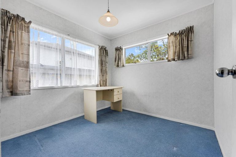 Photo of property in 4 Seakens Way, Glen Eden, Auckland, 0602