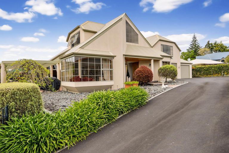 Photo of property in 16 Willow Grove, Morrinsville, 3300