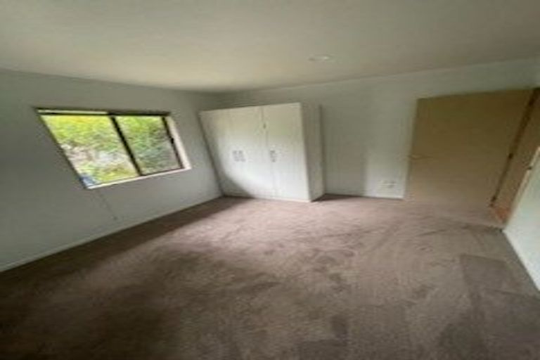 Photo of property in 18 Triangle Road, Massey, Auckland, 0614