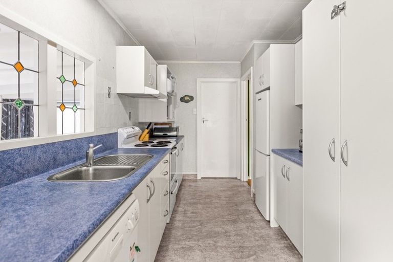 Photo of property in 12 Liverpool Crescent, Tamatea, Napier, 4112