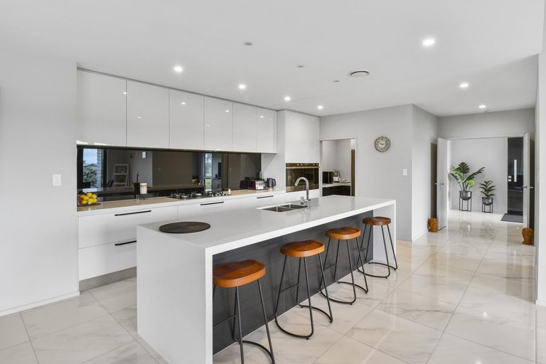 Photo of property in 133 Mcrobbie Road, Kingseat, Papakura, 2580