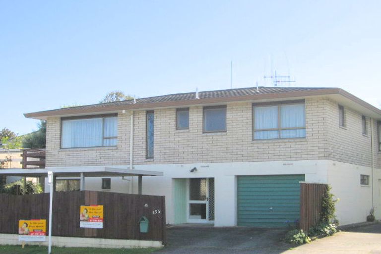 Photo of property in 135 Bellevue Road, Brookfield, Tauranga, 3110