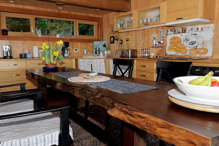 Photo of property in 365 Upper Hook Road, Hunter, Waimate, 7978