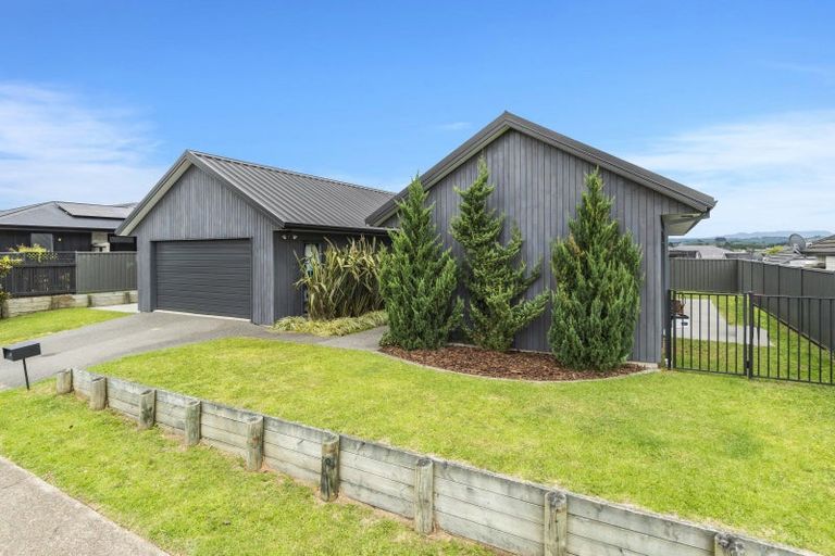 Photo of property in 4 Waghorn Street, Pyes Pa, Tauranga, 3112