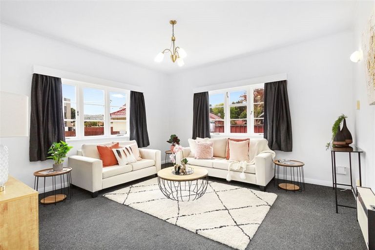 Photo of property in 18b Cressy Street, Waterloo, Lower Hutt, 5011