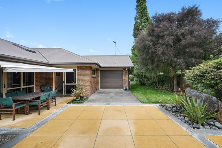 Photo of property in 12 Vermont Court, Huntington, Hamilton, 3210