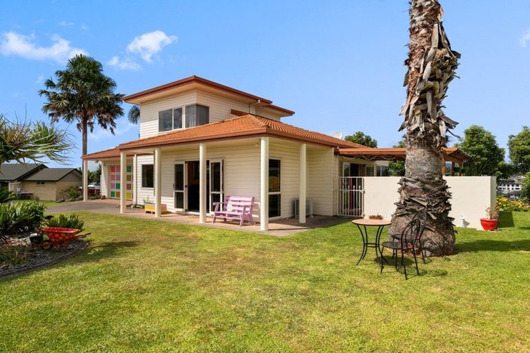 Photo of property in 48 Manor Park Drive, Pyes Pa, Tauranga, 3112