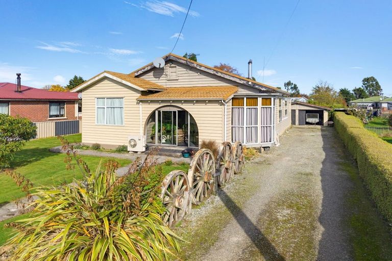 Photo of property in 15 Burns Street, Mataura, 9712